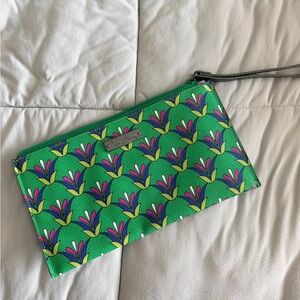 Vera Bradley Green Floral Wristlet